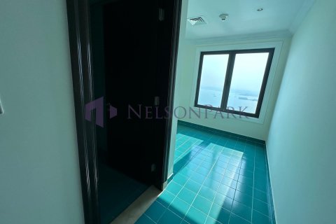 3 bedrooms Apartment in Doha, Qatar No. 58476 5