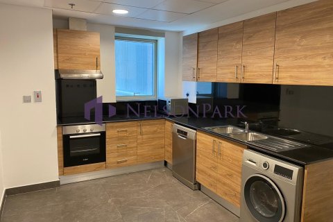3 bedrooms Apartment in Doha, Qatar No. 58465 3