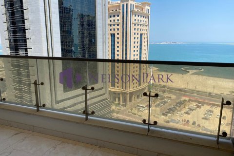3 bedrooms Apartment in Doha, Qatar No. 58465 6