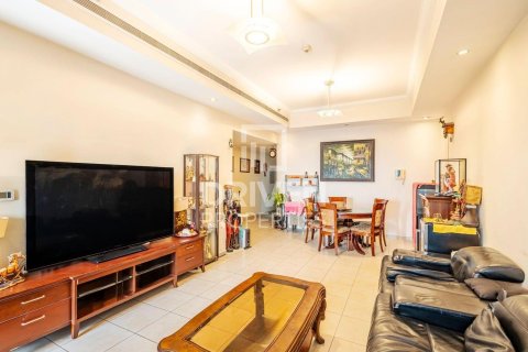 2 bedrooms Apartment in Churchill Towers, UAE No. 193300 16