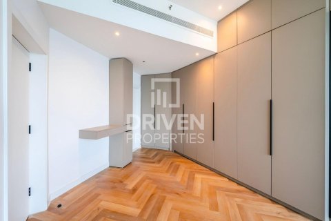 2 bedrooms Apartment in Shoreline Apartments, UAE No. 137818 9