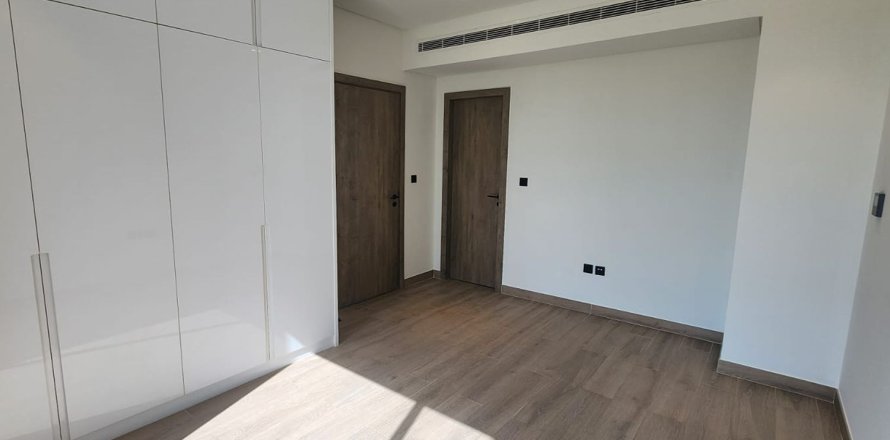3 bedrooms Townhouse in Dubai Land, UAE No. 195112