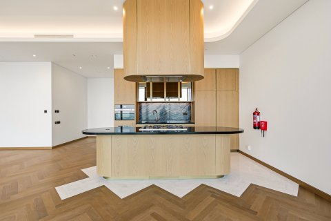 2 bedrooms Apartment in Business Bay, UAE No. 195110 12