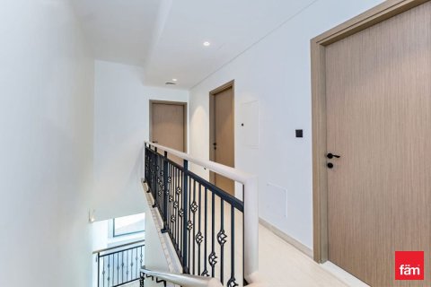 Townhouse de 4 dormitorios en Dubai, UAE No. 142723 13