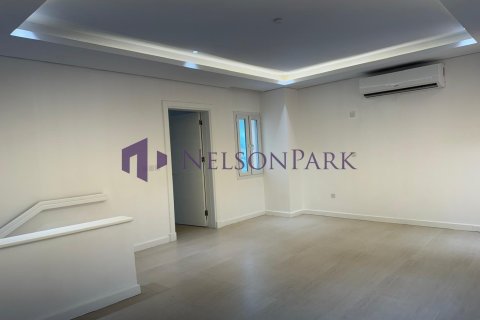 4 bedrooms Villa in Doha, Qatar No. 58534 12