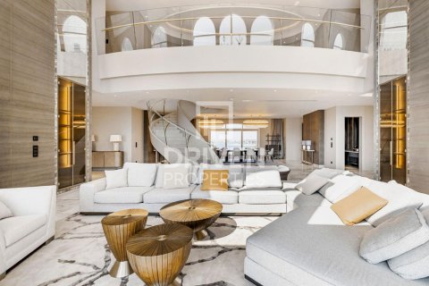 Penthouse de Studio à The Crescent, UAE No. 198829