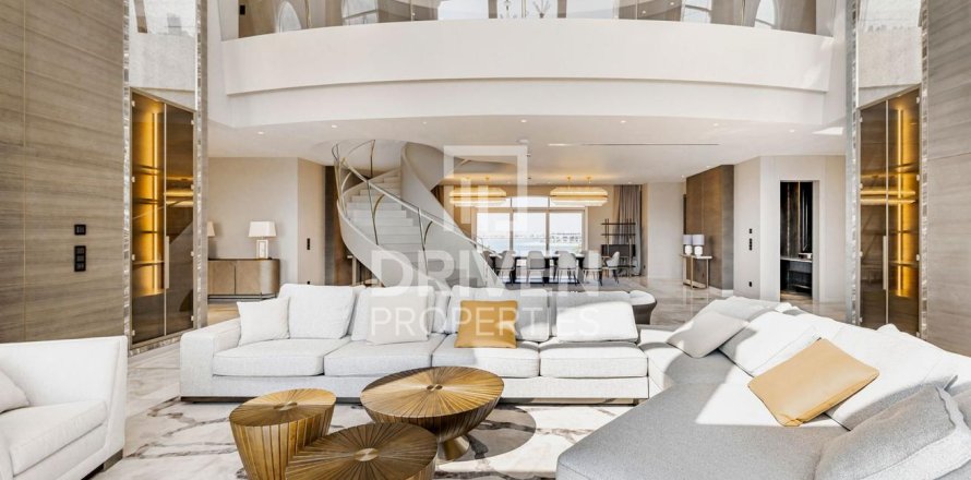Penthouse de Studio à The Crescent, UAE No. 198829