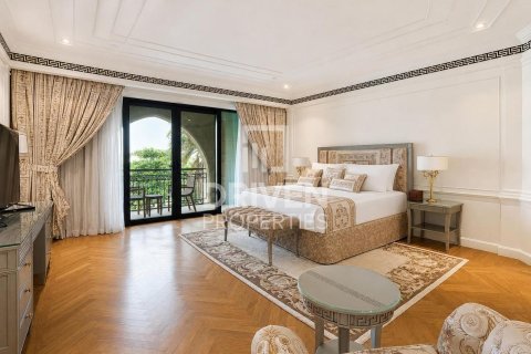 Duplex de 3 dormitorios en Palazzo Versace, UAE No. 189967 3