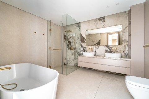 5 bedrooms Villa in Jumeirah Village Triangle, UAE No. 161046 18