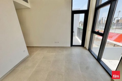 3 bedrooms Villa in Dubai, UAE No. 142563 11
