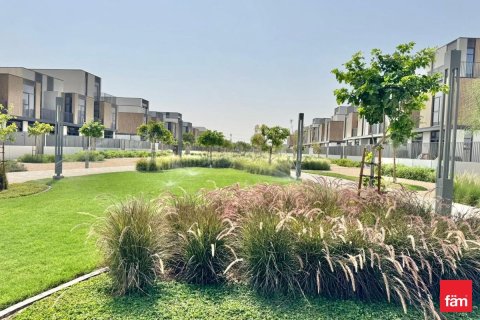 3 bedrooms Villa in Dubai, UAE No. 142563 14