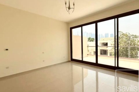 4 bedrooms Townhouse  No. 107917 9
