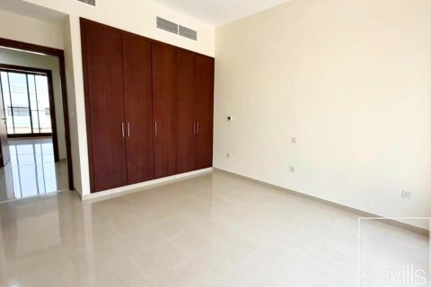 4 bedrooms Townhouse  No. 107917 10