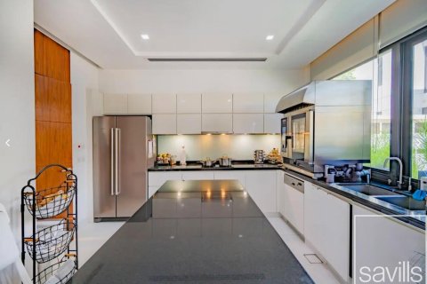 Villa de 6 chambres  No. 109342 17
