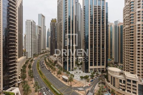 Квартира с 2 спальнями в BLVD Crescent, ОАЭ №190187 27
