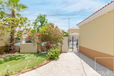 3 bedrooms Villa  No. 111701 3