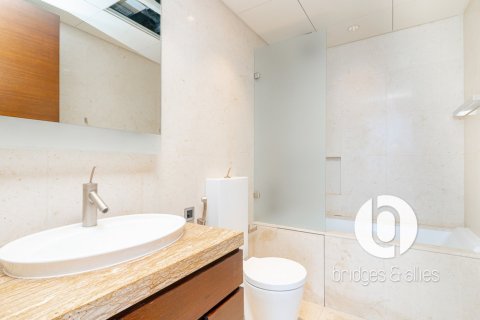 Apartment de 3 dormitorios en Downtown Dubai (Downtown Burj Dubai), UAE No. 203372 20