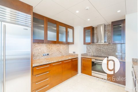 Apartment de 3 dormitorios en Downtown Dubai (Downtown Burj Dubai), UAE No. 203372 10