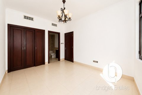Apartment de 3 dormitorios en Old Town, UAE No. 203371 15