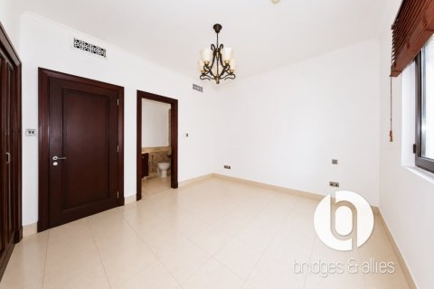 Apartment de 3 dormitorios en Old Town, UAE No. 203371 14