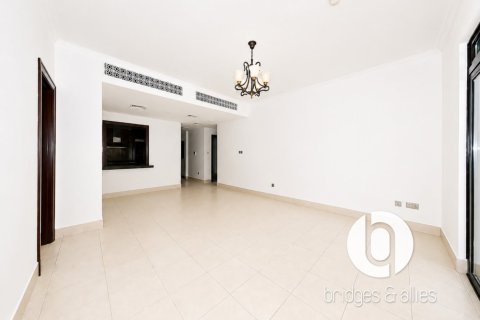 Apartment de 3 dormitorios en Old Town, UAE No. 203371 5