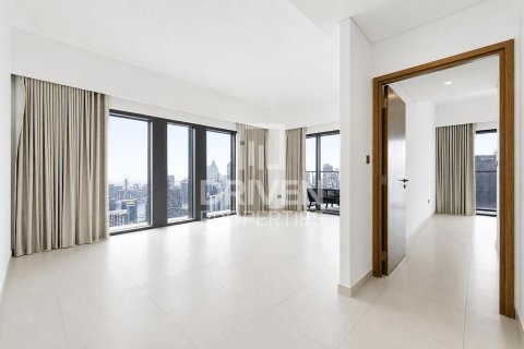 3 bedrooms Apartment in Burj Royale, UAE No. 190137 3