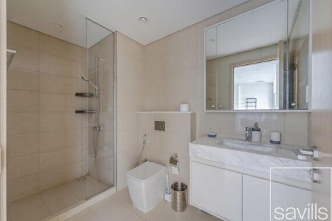 1 bedroom Apartment in Burj Royale, UAE No. 194503 10