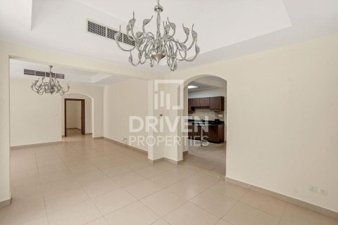 5 bedrooms Villa in Dubai Silicon Oasis, UAE No. 192760 3