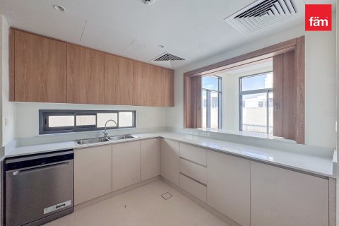 4 غرف نوم فيلا  رقم 123525 5