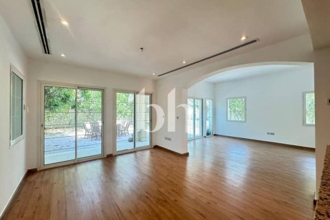 Вилла с 2 спальнями  №114182 2