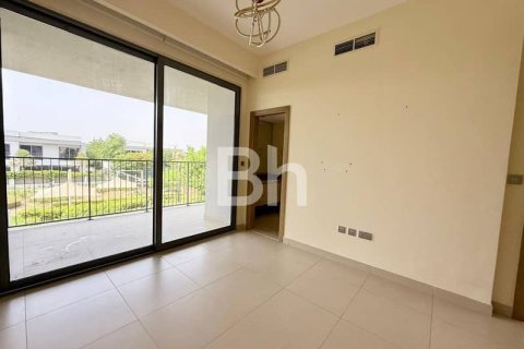 Villa de 5 dormitorios  No. 114183 6