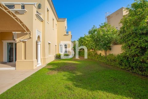 6 bedrooms Villa  No. 114181 3