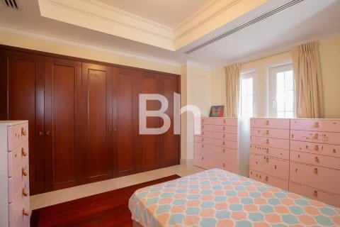 6 bedrooms Villa  No. 114181 11