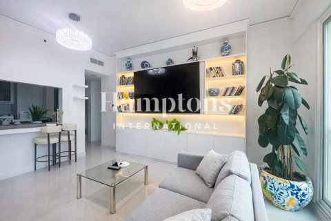 Apartment de 1 dormitorio en The Views 1, UAE No. 150116