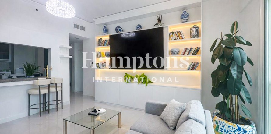 Apartment de 1 dormitorio en The Views 1, UAE No. 150116
