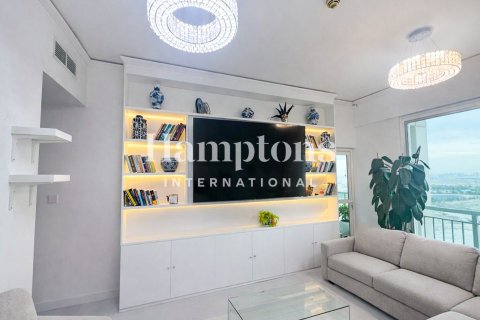 Apartment de 1 dormitorio en The Views 1, UAE No. 150116 4