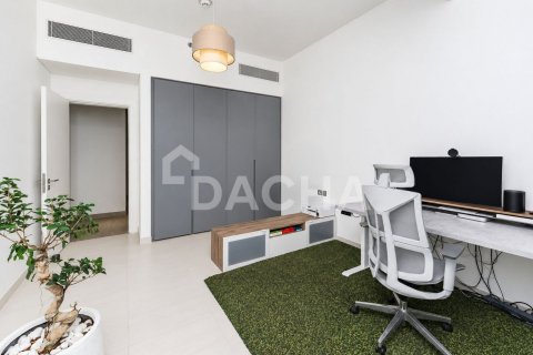 Appartement de 2 chambres à The Crescent, UAE No. 198512 14