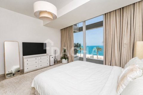 Appartement de 2 chambres à The Crescent, UAE No. 198512 10