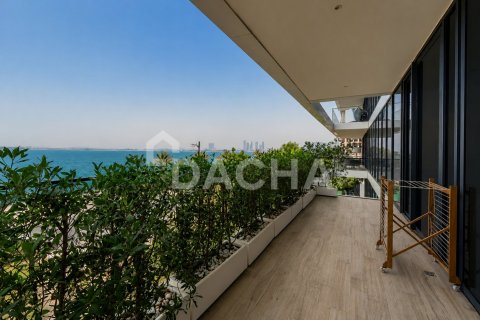 Appartement de 2 chambres à The Crescent, UAE No. 198512 4