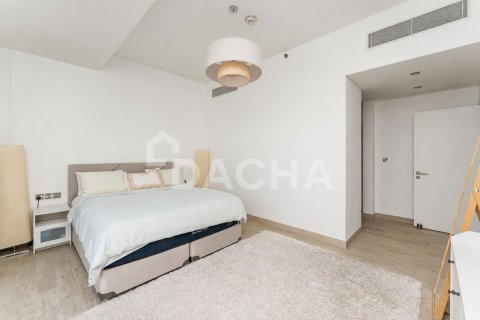 Appartement de 2 chambres à The Crescent, UAE No. 198512 9