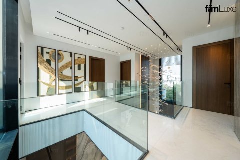 5 bedrooms Villa in Dubai, UAE No. 143618 25
