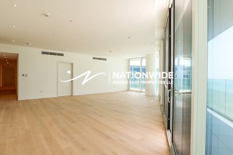 Apartment de 3 dormitorios en Abu Dhabi, UAE No. 124566 16
