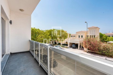 Townhouse de 3 chambres  No. 121369 3