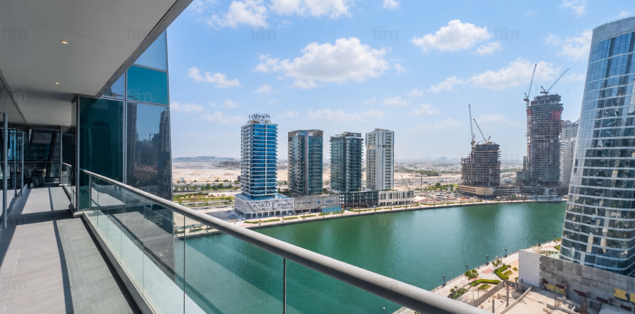 4 bedrooms Apartment in Business Bay, UAE No. 210613