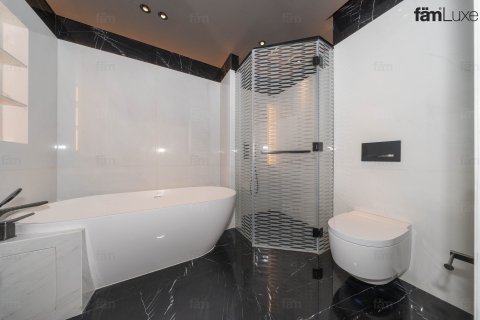 4 bedrooms Apartment in Business Bay, UAE No. 210613 21