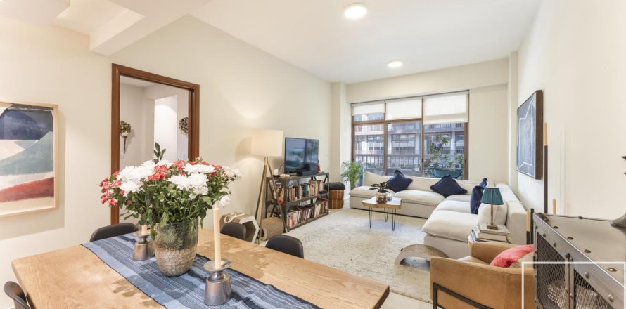 Apartment de 1 dormitorio en District 10, UAE No. 170303