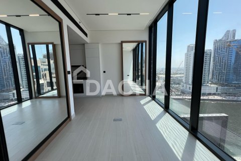 Studio Apartment in Business Bay, UAE No. 170297 5