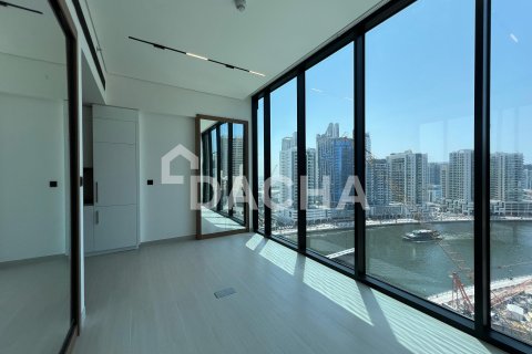 Studio Apartment in Business Bay, UAE No. 170297