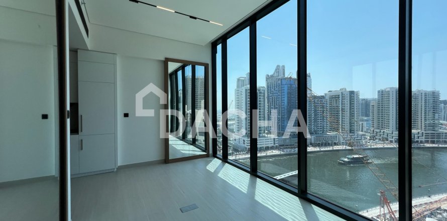 Studio Apartment in Business Bay, UAE No. 170297