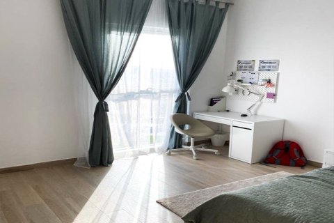 Apartment de 3 dormitorios en  Yas Island, UAE No. 14448 4
